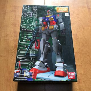 バンダイ(BANDAI)のBANDAI  MG RX-78-2 「ガンダム2号機」1／100scale(プラモデル)