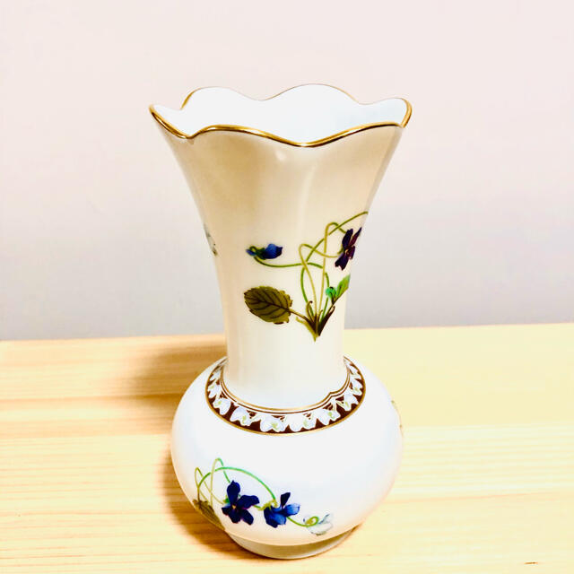 リモージュ　アビランド花瓶スミレリモージュ花瓶