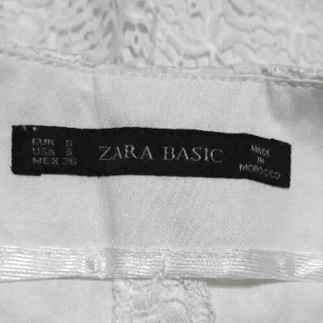 ZARA(ザラ)のミキリリ様専用【新品未使用】ZARA BASIC ショートパンツ レディースのパンツ(カジュアルパンツ)の商品写真