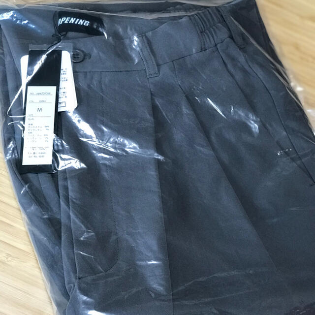 VICTIM(ヴィクティム)の2タックドレープワイドシルエットセミテーパードスラックスパンツ メンズのパンツ(スラックス)の商品写真