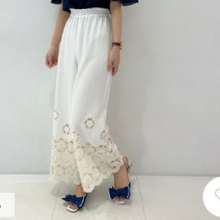 グレースコンチネンタル(GRACE CONTINENTAL)の新品♡フラワーカットワークパンツ(カジュアルパンツ)