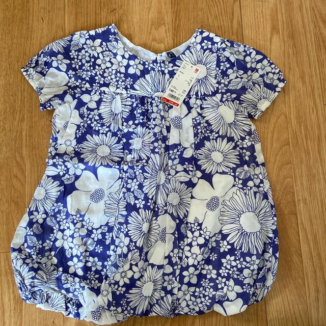 UNIQLO(ユニクロ)の未使用☆ブラウス キッズ/ベビー/マタニティのキッズ服女の子用(90cm~)(ブラウス)の商品写真