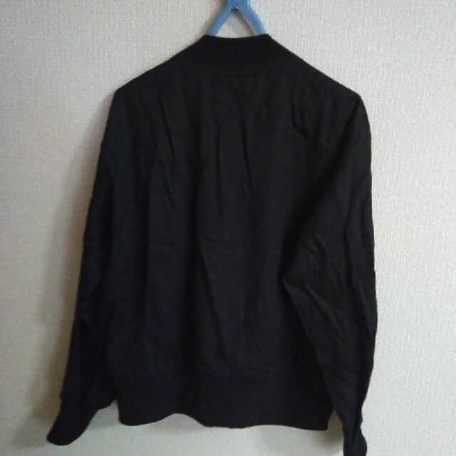 coen(コーエン)のcoen　ブラック色薄手ジャケット　美品　サイズフリー レディースのジャケット/アウター(ノーカラージャケット)の商品写真