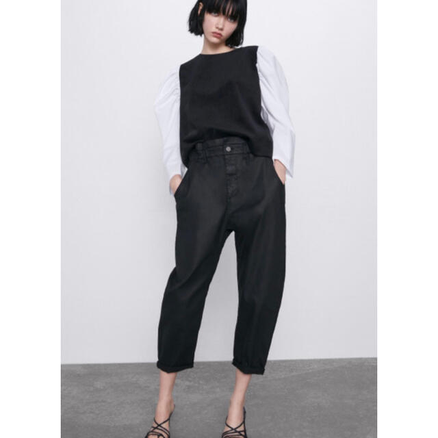 ZARA(ザラ)の美品 ZARA パンツ ブラック レディースのパンツ(クロップドパンツ)の商品写真