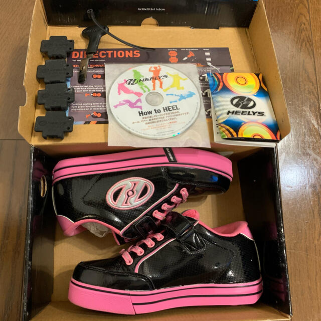 HEELYS(ヒーリーズ)のヒーリーズHEELYS ローラーシューズ　22cm キッズ/ベビー/マタニティのキッズ靴/シューズ(15cm~)(ローラーシューズ)の商品写真