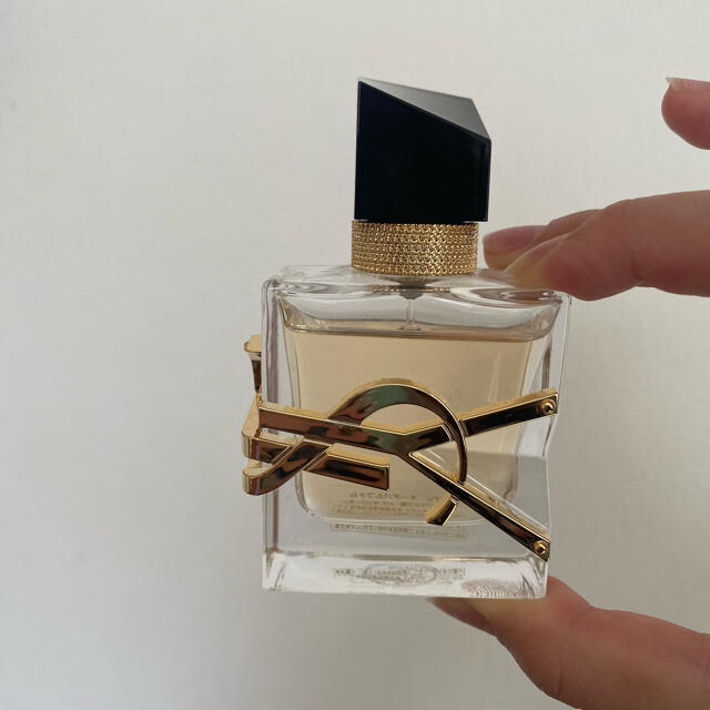 Saint Laurent(サンローラン)のお早めに！イヴ・サンローラン　リブレオードパルファム コスメ/美容の香水(香水(女性用))の商品写真