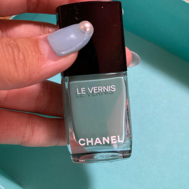 CHANEL(シャネル)のCHANEL マニキュア💅🏻590 コスメ/美容のネイル(マニキュア)の商品写真