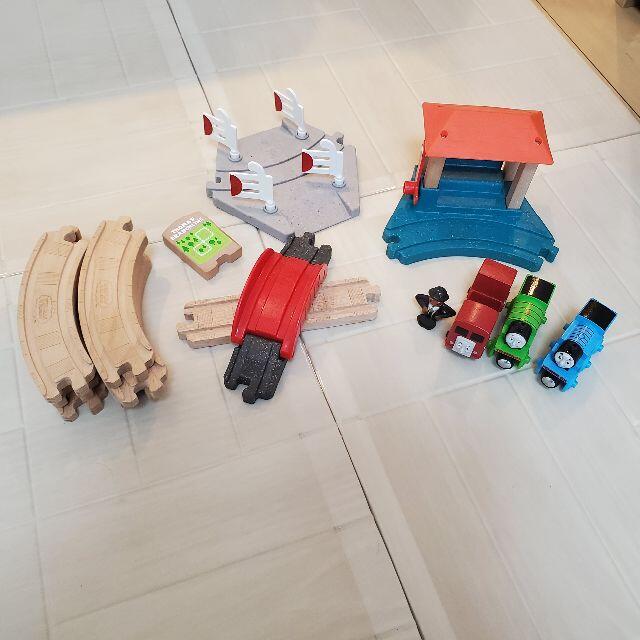 BRIO(ブリオ)のBRIO　ブリオ　トーマス エンタメ/ホビーのおもちゃ/ぬいぐるみ(ミニカー)の商品写真