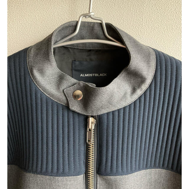 ALMOSTBLACK オールモストブラック　変形ブルゾン メンズのジャケット/アウター(ブルゾン)の商品写真