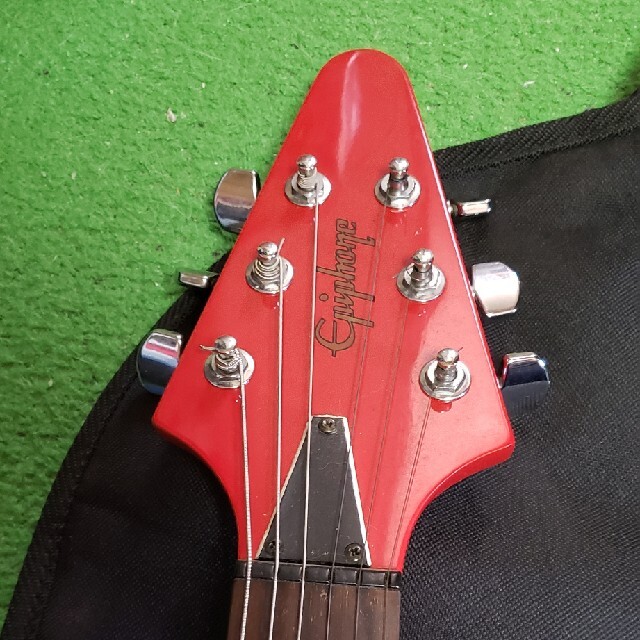 Epiphone(エピフォン)の[らいら様専用]Epiphone FlyingV 楽器のギター(エレキギター)の商品写真