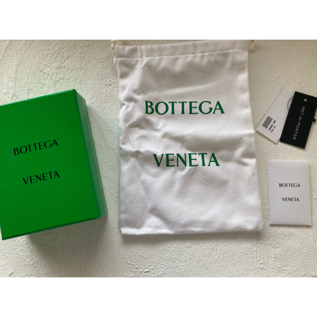 Bottega Veneta(ボッテガヴェネタ)の【新品未使用】BOTTEGA VENETA キーホルダー/コインケース レディースのファッション小物(キーホルダー)の商品写真