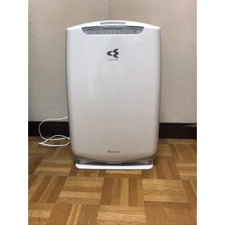 ダイキン(DAIKIN)のDAIKIN 加湿空気清浄機　TCK55P-W(空気清浄器)