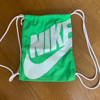 ナイキ(NIKE)のNIKE ナイロンバック　グリーン(バッグ)