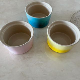 ルクルーゼ(LE CREUSET)の【美品】ル・クルーゼ ルクルーゼ スモール ラムカン　3個セット(食器)