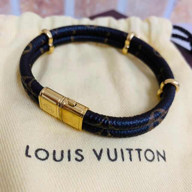 美品　LOUIS VUITTON ルイヴィトン　モノグラム　ブレスレット　腕輪