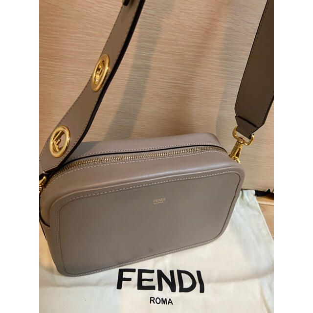 正規店仕入れの ショルダーバッグ FENDI フェンディ - FENDI キャム