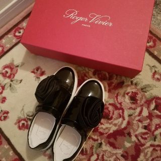 ロジェヴィヴィエ(ROGER VIVIER)のroger vivierシューズ(スニーカー)