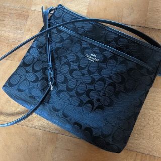 コーチ(COACH)の【匿名配送】COACH ショルダーバッグ(ショルダーバッグ)