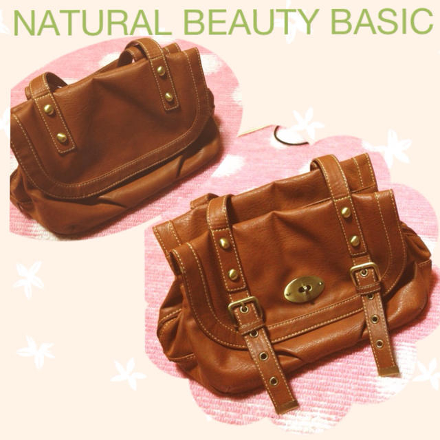 NATURAL BEAUTY BASIC(ナチュラルビューティーベーシック)の値下げ！ナチュビ 手提げかばん♡ レディースのバッグ(ハンドバッグ)の商品写真