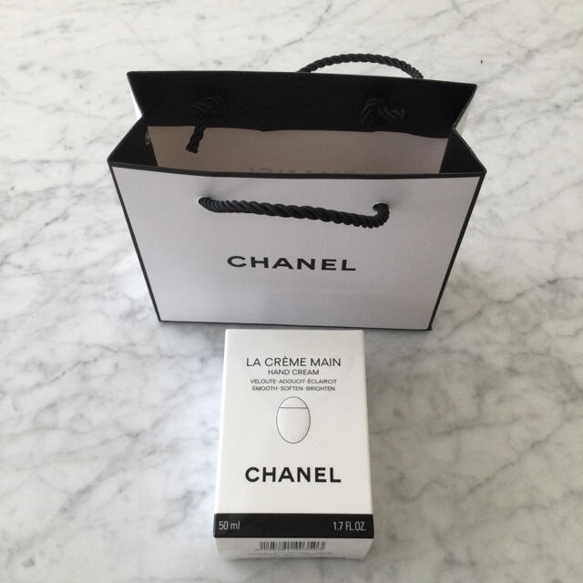 CHANEL ラクレームマン　ハンドクリーム　50m 1