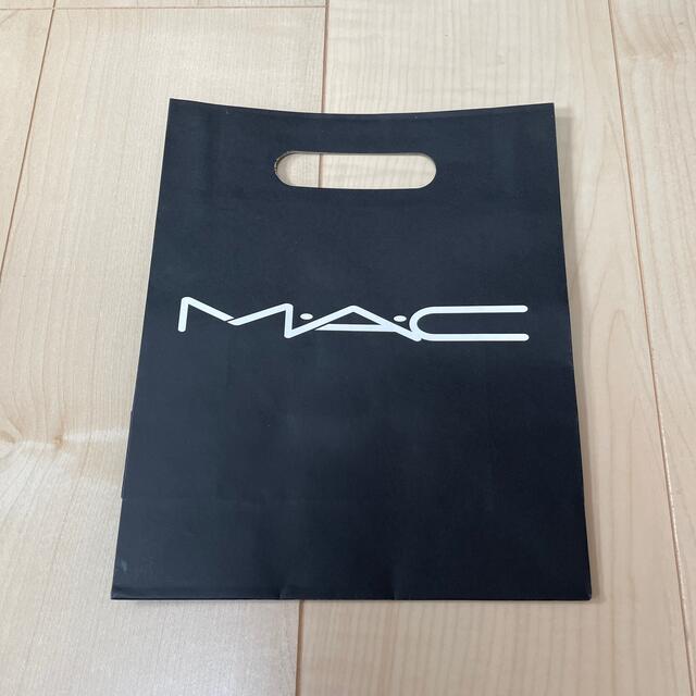 MAC(マック)のMAC 紙袋 レディースのバッグ(ショップ袋)の商品写真