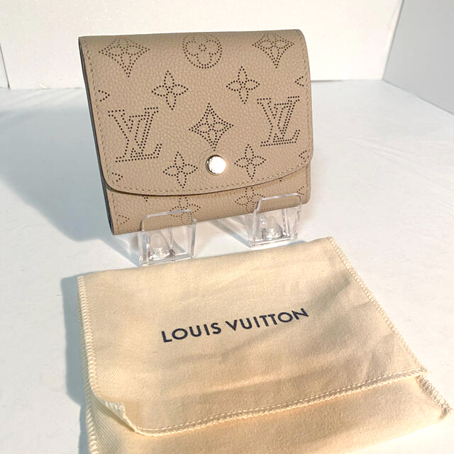 品質が完璧 LOUIS VUITTON - ルイヴィトン マヒナ イリス コンパクト