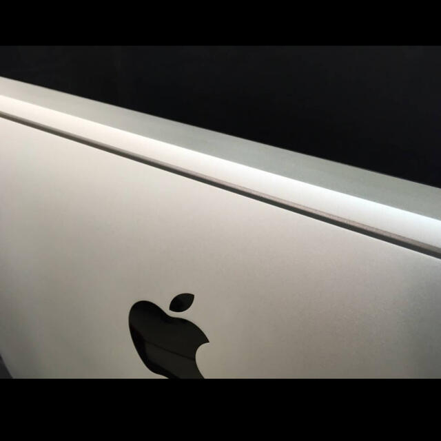 Apple(アップル)のD01b23D iMac 27インチ Late 2009 Model A1312 スマホ/家電/カメラのPC/タブレット(デスクトップ型PC)の商品写真