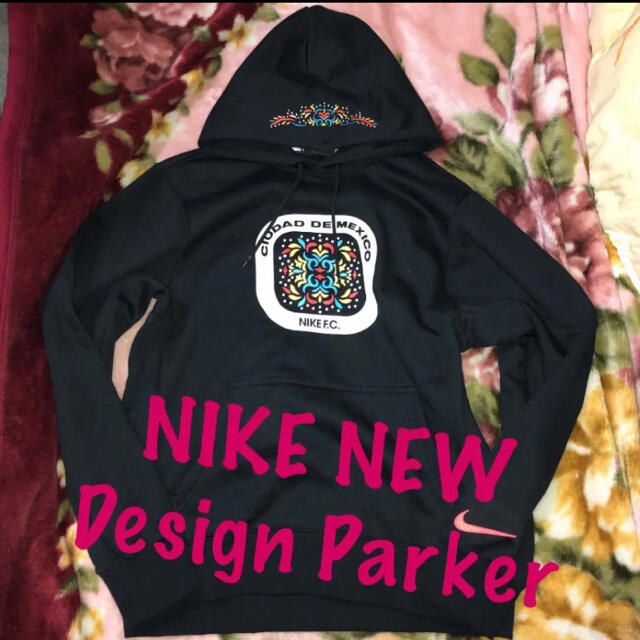 NIKE(ナイキ)のNIKE最新デザインParker 春先まで使える超クール立体刺繍ロゴ  XL メンズのトップス(パーカー)の商品写真