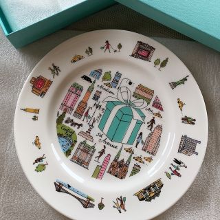 ティファニー(Tiffany & Co.)の【新品/未使用】ティファニー プレート2枚セット5thアベニュー  紙袋付き(食器)