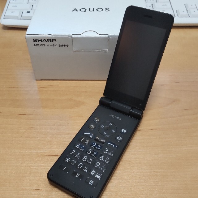 【美品】SHARP AQUOS ケータイ SH-N01 Simフリー ガラケー