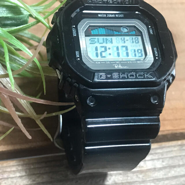 Ron Herman(ロンハーマン)の値下Ron Herman × CASIO G-SHOCK GLX-5600 メンズの時計(腕時計(デジタル))の商品写真