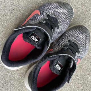 ナイキ(NIKE)のNIKE スニーカー　18.5センチ(スニーカー)