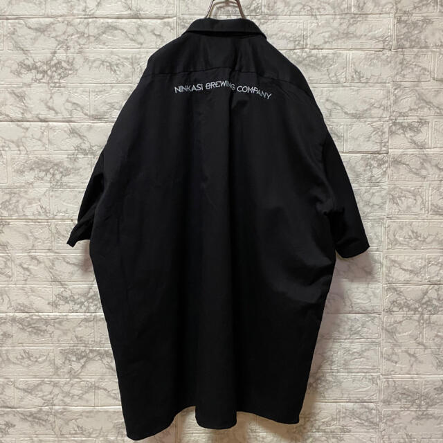 Dickies(ディッキーズ)のディッキーズ　半袖　ワークシャツ　刺繍ロゴ　ビッグシルエット　ブラック×2XL メンズのトップス(シャツ)の商品写真