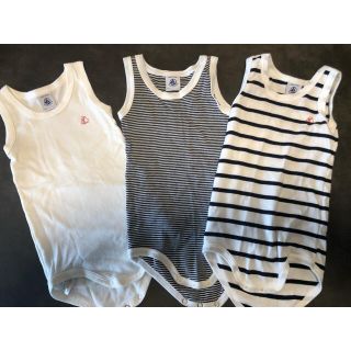 プチバトー(PETIT BATEAU)のプチバトー  ノースリーブロンパース　12m/74センチ(ロンパース)