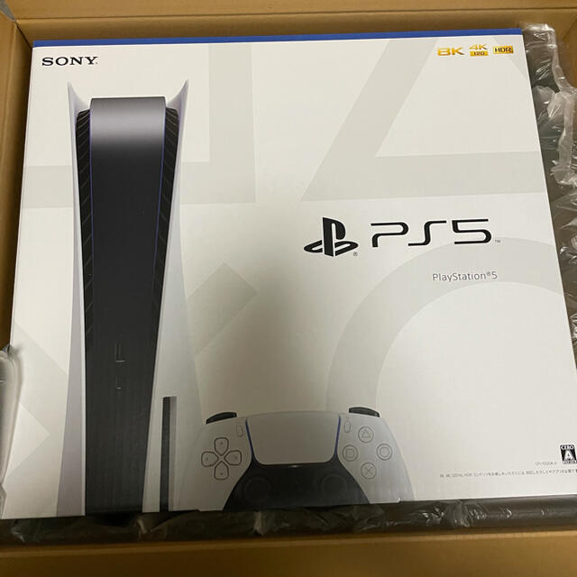 Plantation(プランテーション)の【未開封】PlayStation 5 (CFI-1000A01) エンタメ/ホビーのゲームソフト/ゲーム機本体(家庭用ゲーム機本体)の商品写真