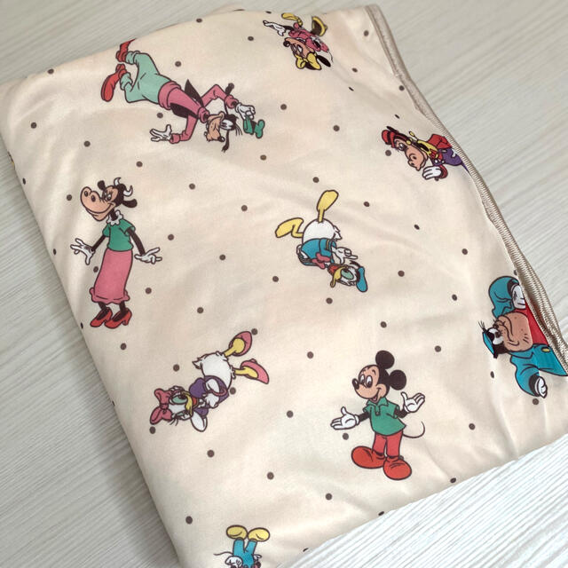 Disney(ディズニー)のレトロミッキー　冷感ケット キッズ/ベビー/マタニティの寝具/家具(タオルケット)の商品写真