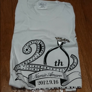 安室奈美恵 20周年 沖縄ライブTシャツ 新品(ミュージシャン)