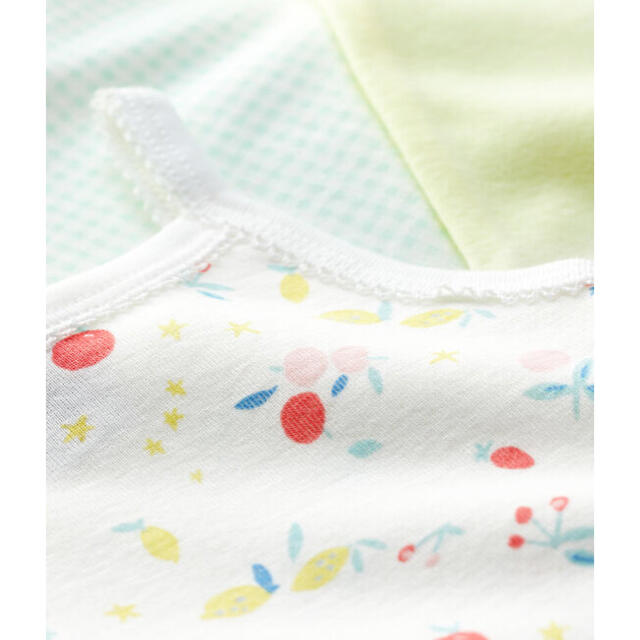 PETIT BATEAU(プチバトー)の新品 プチバトー 24m オーガニックコットン キャミソール ボディ３枚組 キッズ/ベビー/マタニティのベビー服(~85cm)(肌着/下着)の商品写真