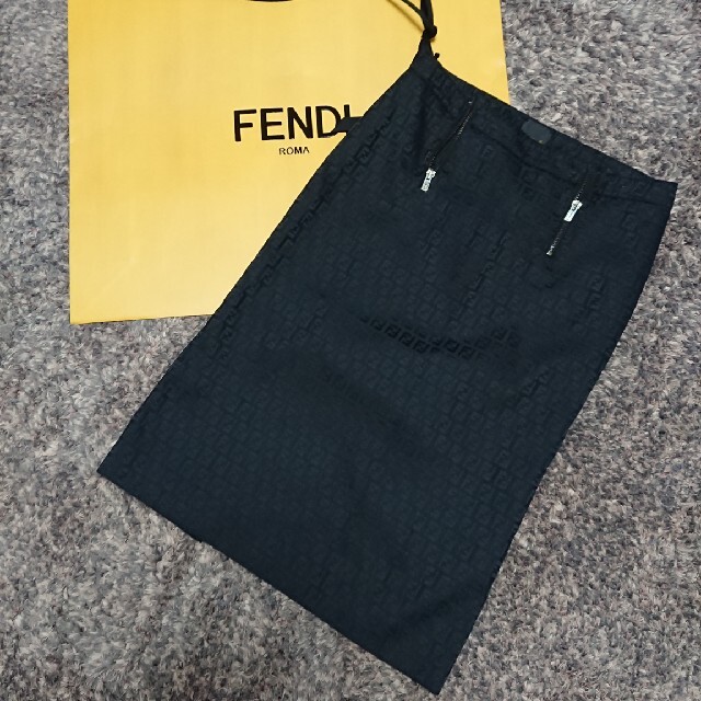 FENDI(フェンディ)の値下げ‼️FENDIズッカ柄のスカート レディースのスカート(ひざ丈スカート)の商品写真