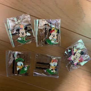 ディズニー(Disney)のディズニー チャーム&ピンバッチ(キャラクターグッズ)