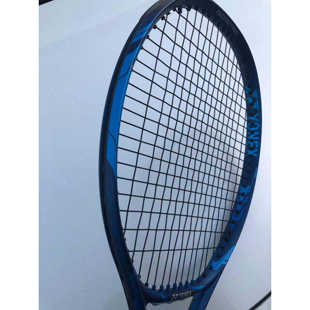 YONEX(ヨネックス)のYONEX e-zone98 スポーツ/アウトドアのテニス(ラケット)の商品写真