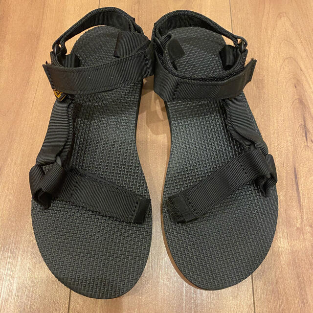 Teva(テバ)の未使用☆TEVA テバ　ユニバーサル　スポーツサンダル☆25.0 レディースの靴/シューズ(サンダル)の商品写真