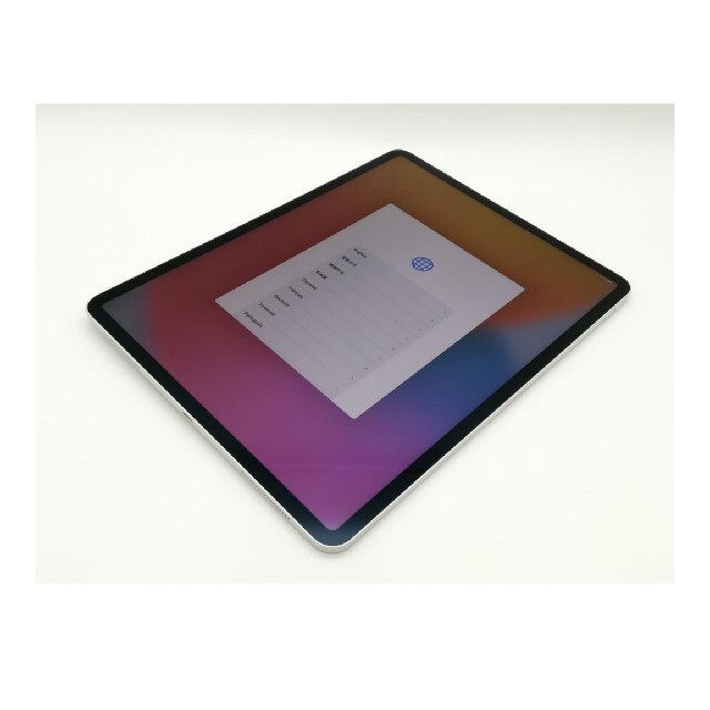 iPad(アイパッド)のApple iPad Pro 12.9 第4世代 シルバー MY2J2J/A スマホ/家電/カメラのPC/タブレット(タブレット)の商品写真