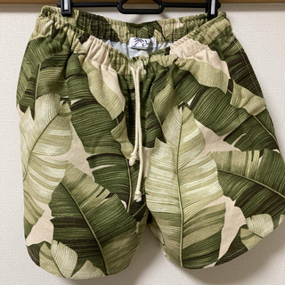 フィアオブゴッド(FEAR OF GOD)のJungle Gurl Banana Leaf shorts (ショートパンツ)