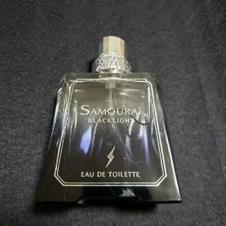 サムライ(SAMOURAI)のサムライブラックライト オードトワレ 100ml(香水(男性用))