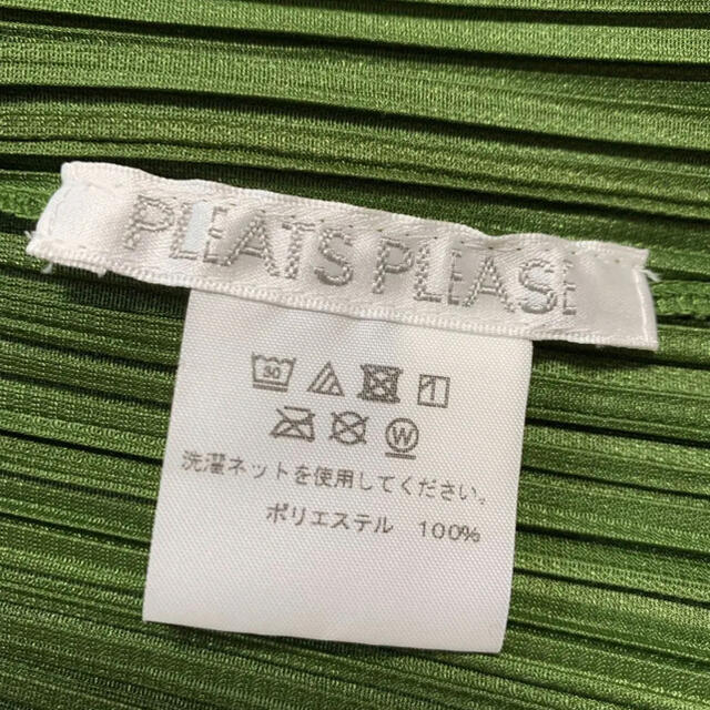 PLEATS PLEASE ISSEY MIYAKE(プリーツプリーズイッセイミヤケ)のプリーツプリーズ  イッセイミヤケ　ワンピース　ⅺ レディースのトップス(チュニック)の商品写真