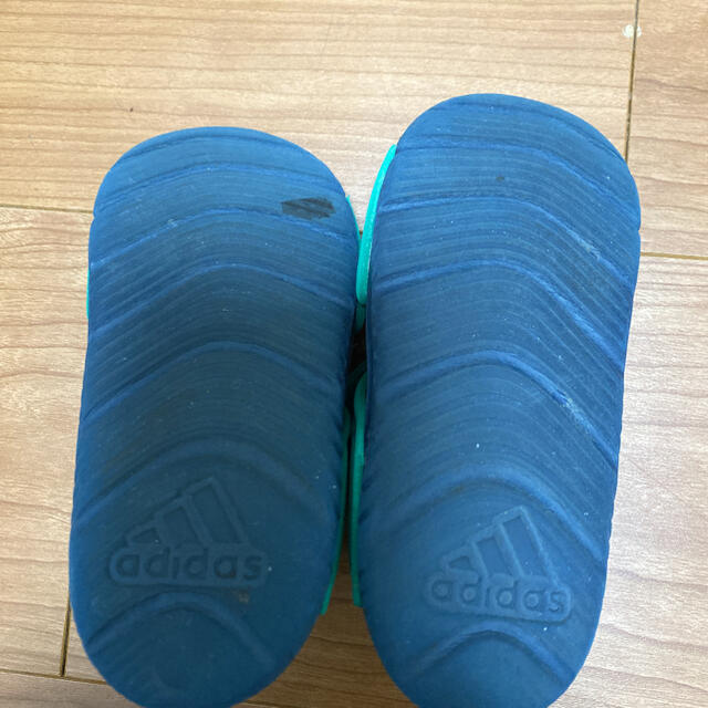 adidas(アディダス)のadidas サンダル キッズ　13.0 キッズ/ベビー/マタニティのベビー靴/シューズ(~14cm)(サンダル)の商品写真