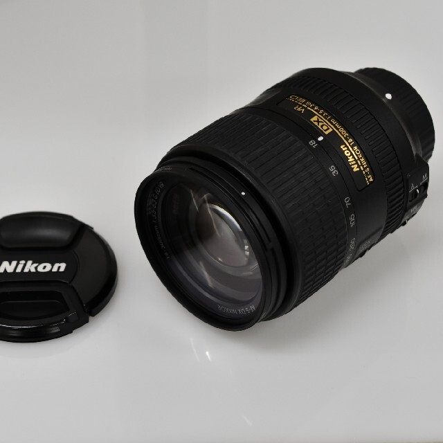 Nikon(ニコン)の【値下げ中】AF-S DX NIKKOR 18-300mm f/3.5-6.3G スマホ/家電/カメラのカメラ(レンズ(ズーム))の商品写真