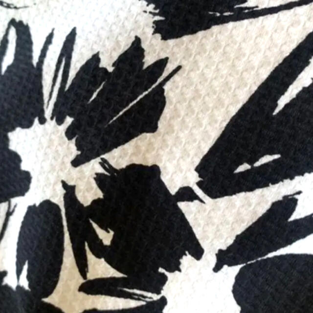 ADORE(アドーア)のかおぴー様専用 レディースのトップス(シャツ/ブラウス(半袖/袖なし))の商品写真