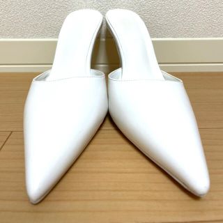 ジェイダ(GYDA)のGYDA ポインテッドミュール　美品　(ミュール)